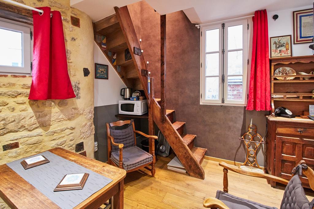 La Plus Petite Maison De France Bayeux Quarto foto